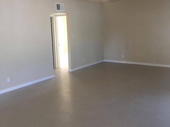 2nd image of 3331 E Flower St #1