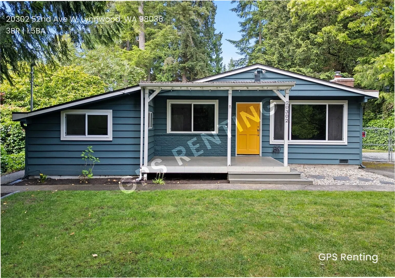 Charming 3-Bedroom Home with Modern Upgrades in Lynnwood — Photo 1