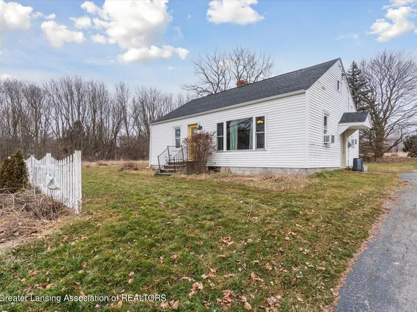 9300 McBride Rd, Ovid, MI 48866