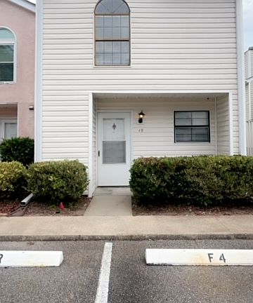 2nd image of 6703 Jefferson Pl APT F4