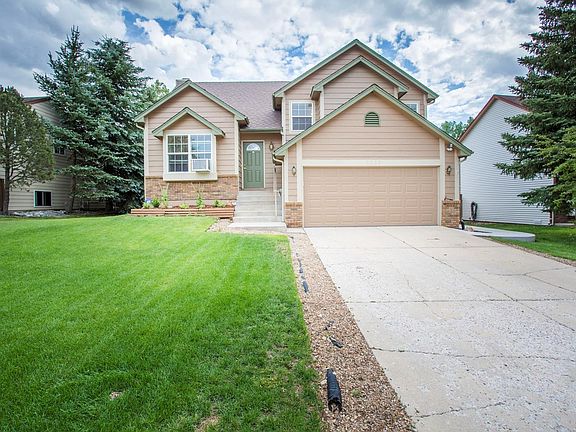 2nd image of 8365 Freemantle Dr