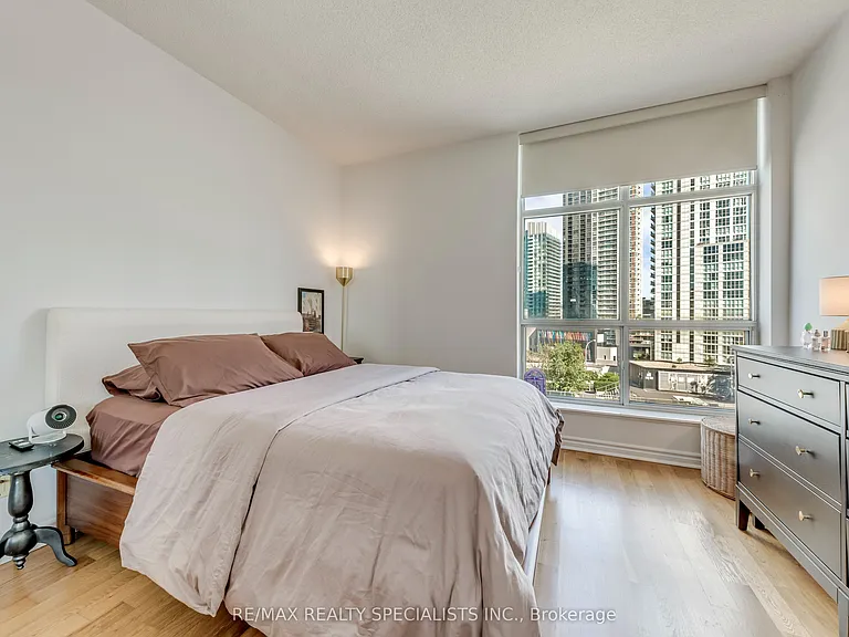600 Queens Quay W #Penthouse 03 — Photo 16