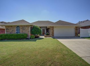8516 Jenny Ln, Oklahoma City, OK 73135