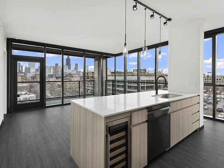 Parq Fulton — Photo 38