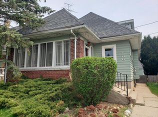 506 N Main St, Hartford, WI 53027