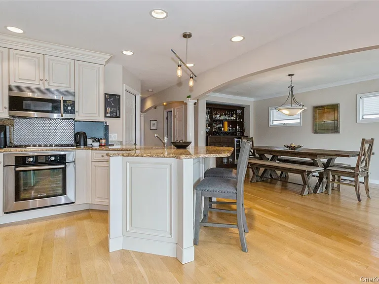 29 Seabreeze Rd — Photo 16