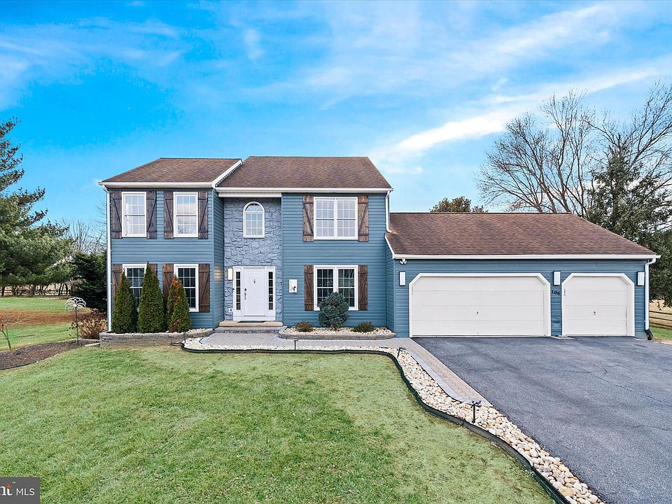 2nd image of 106 Heathfield Ct