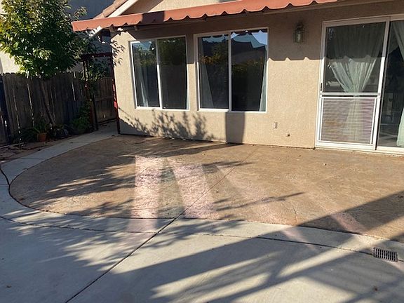 4th image of 8910 Glacier Point Dr