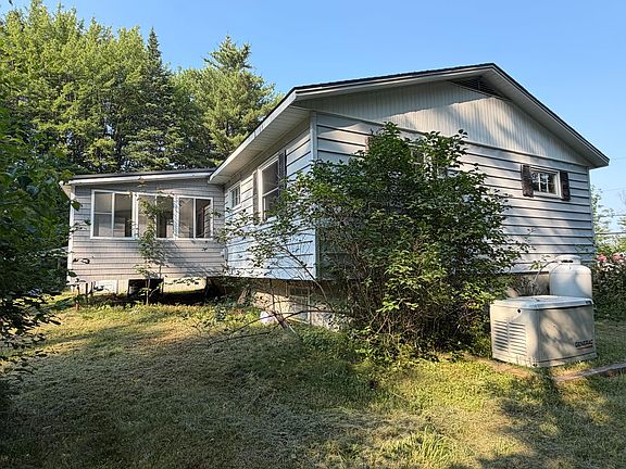 5th image of 94 Stillwater Avenue