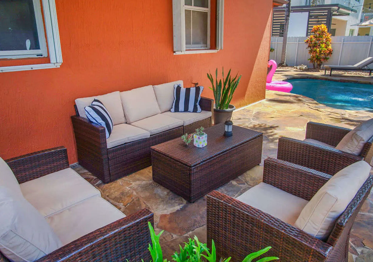 Miami Lakes Retreat Heated Pool & Kids Play Area — Photo 4