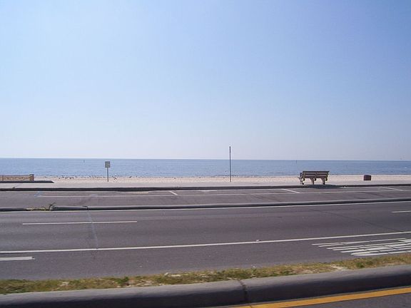 Beach 2 blocks walk