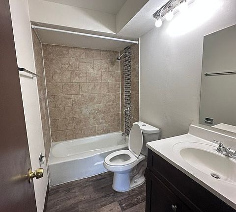 5th image of 2137 E 175th St #6