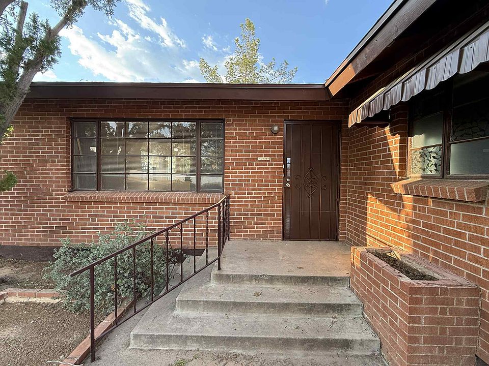 1st image of 3149 E Terra Alta Blvd