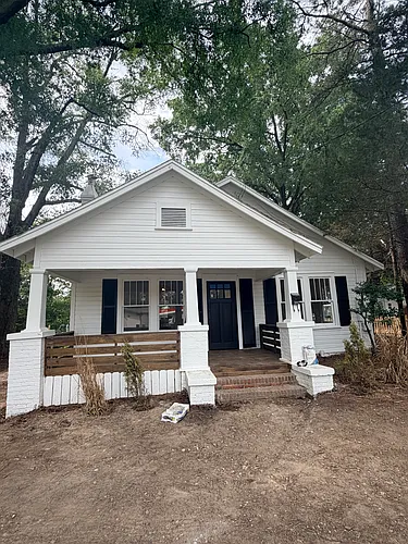 3035 University Dr Photo 1