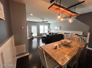 147 Waypoint Dr, Eatontown, NJ 07724