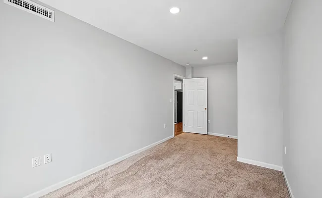 Rented by Living New York | media 10