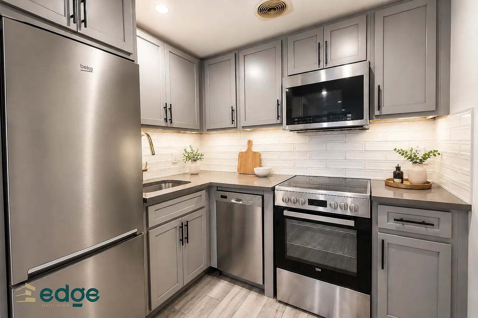 357 Adelphi Street — Photo 2