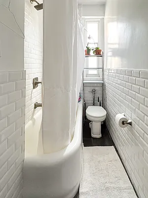 Rented by Oxford Property Group | media 3