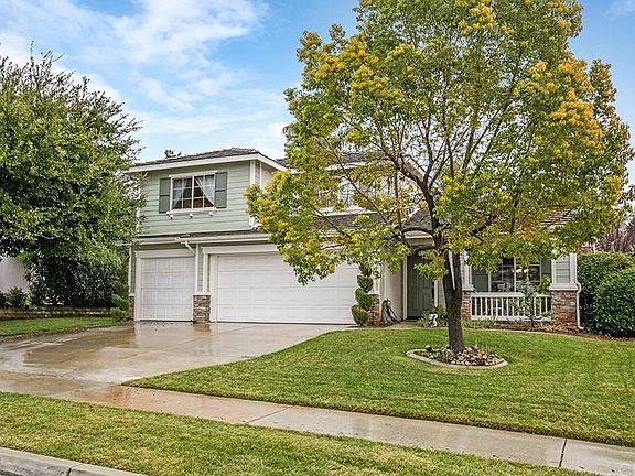 4th image of 36027 Elaine Way