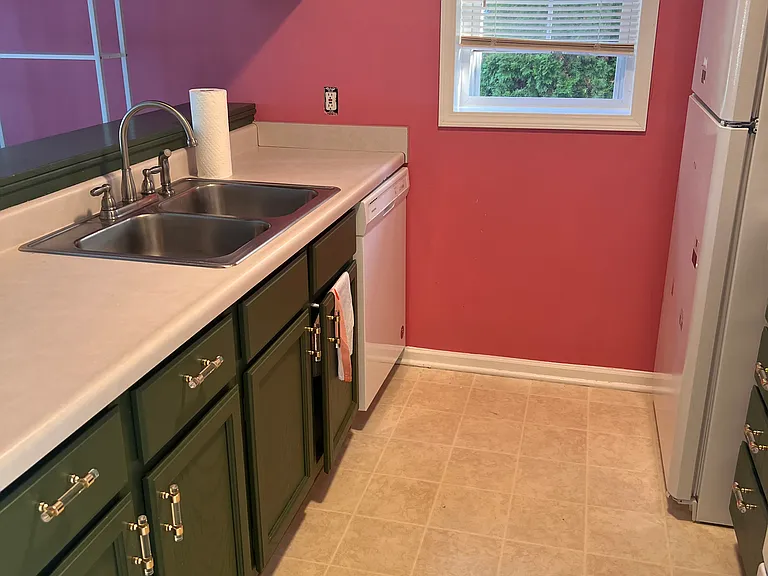 15912 Short St — Photo 3