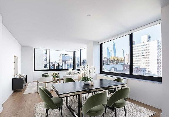3rd image of 180 W 20th St APT 7T