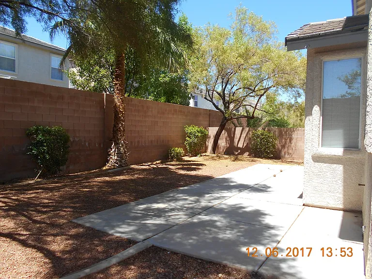 10784 Royal Jasmine Ln — Photo 30