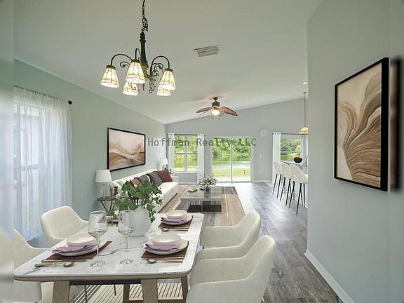 4th image of 2311 Cattleman Dr