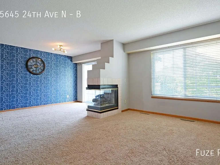15645 24th Ave N #B — Photo 2