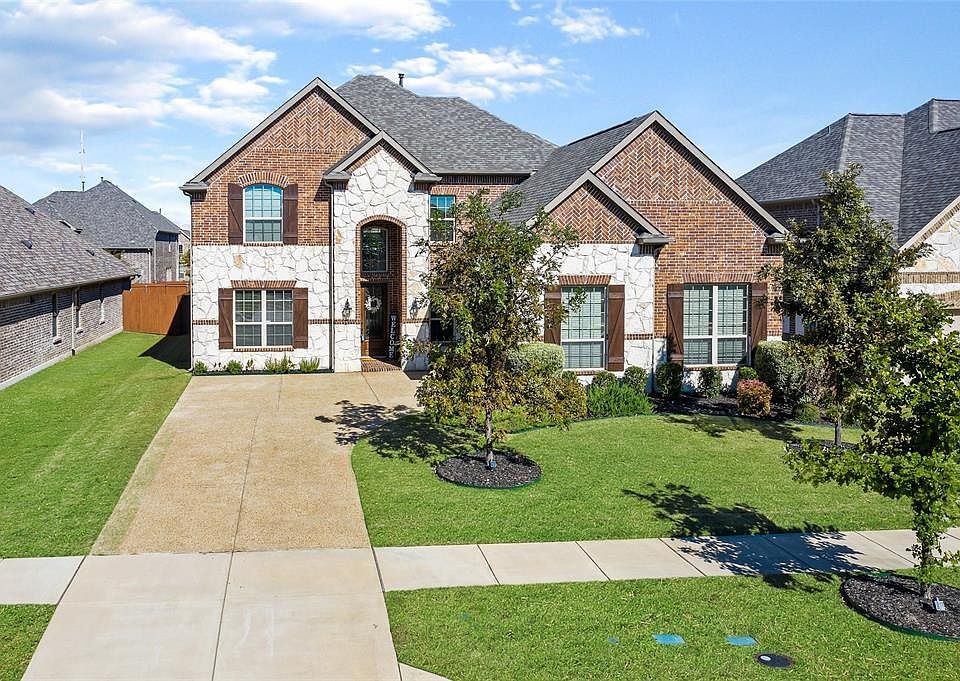 1st image of 9896 Robinwoods Dr