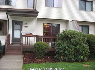 104 Cypress Rd, Newington, CT 06111