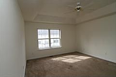5th image of 506 S Main St #S