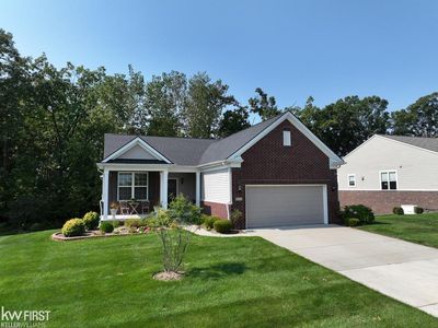 9576 Pine Valley Dr, Grand Blanc, MI, 48439