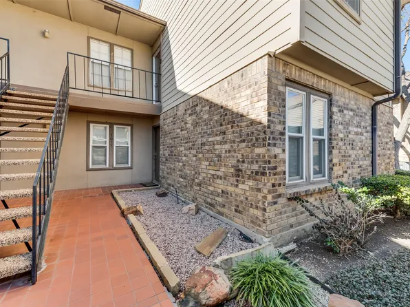 5300 Keller Springs Rd APT 1055, Dallas, TX 75248