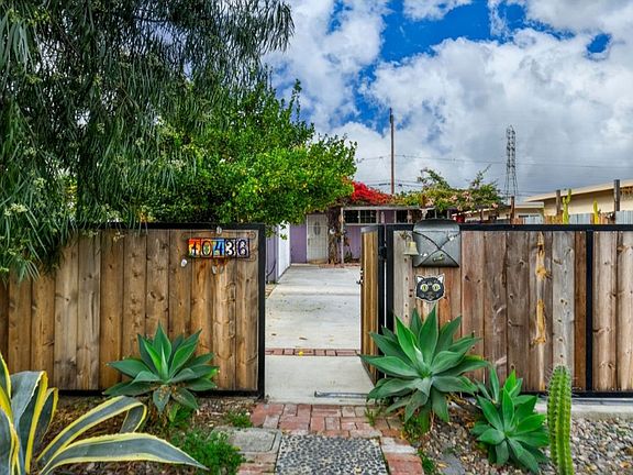 4th image of 10436 Rose Hedge Dr #10436