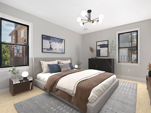 4th image of 3011 Beach 40th St #2