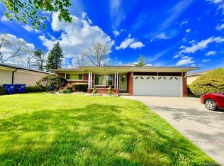2253 Bernice Ave, Warren, MI 48091