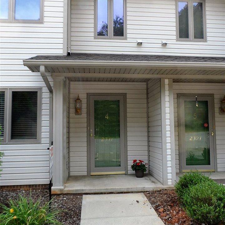 1st image of 2371 White Oak Court Ext