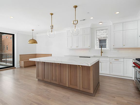 4th image of 1942 N Orchard St #2