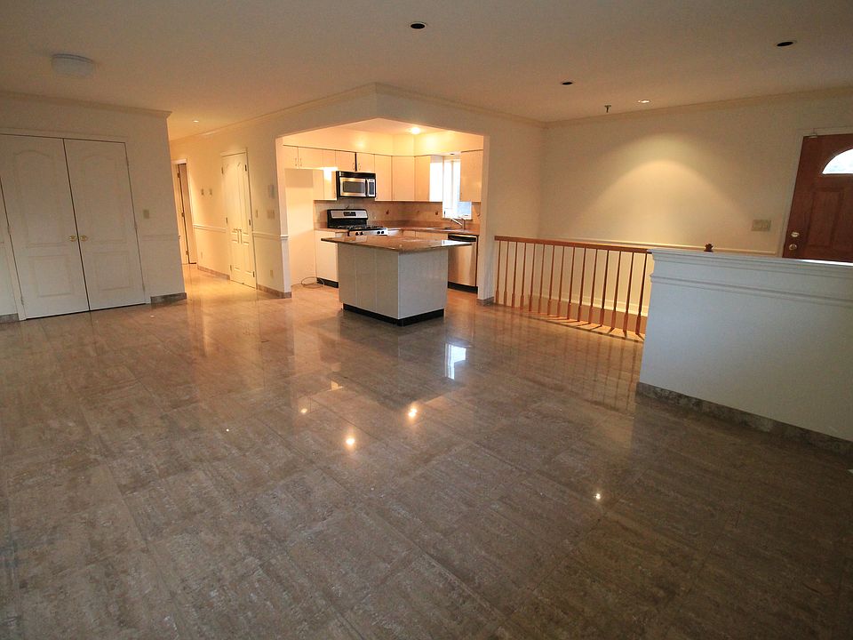 1st image of 7423 10th Ave #1A