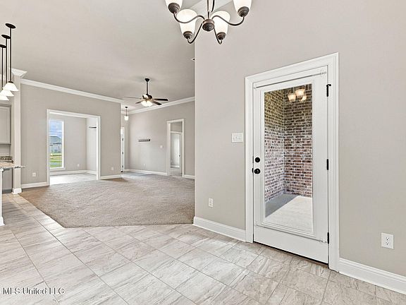 4th image of 14192 Ursuline Dr