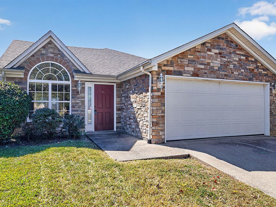 1st image of 2708 Green Valley Ct