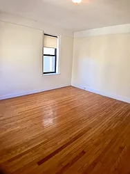 Rented by Roberto Guilbet, LREB