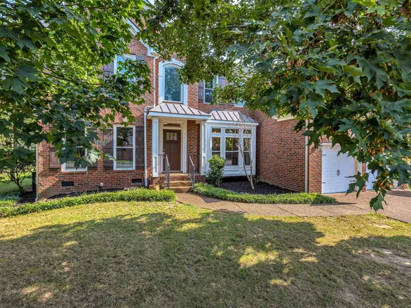 2000 Harvington Dr, Franklin, TN 37069