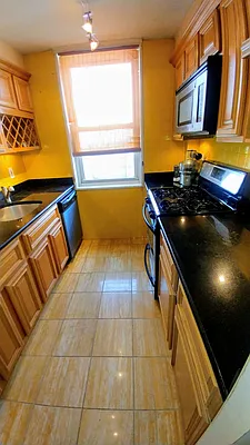 Sold by Metro Garden Realty NYC | media 13