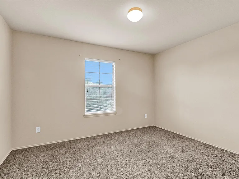 2119 Treasure Mountain Dr — Photo 26