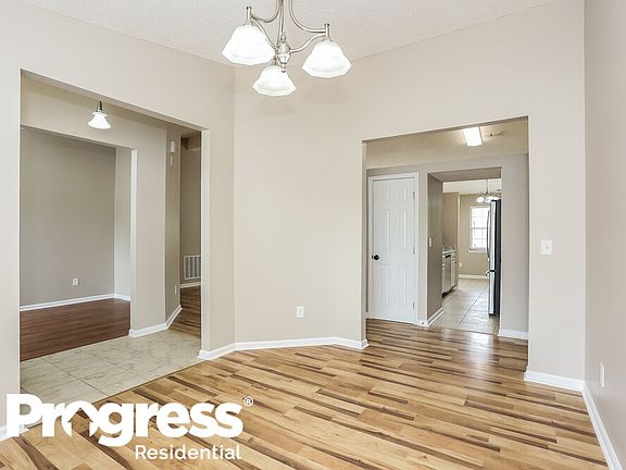 5th image of 8077 Buchannan Ct