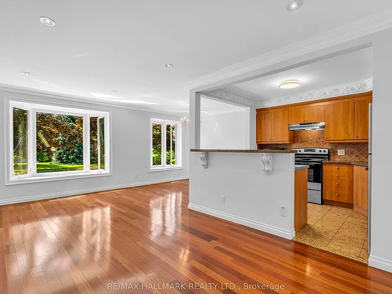 343 Elmwood Ave #MAIN — Photo 8