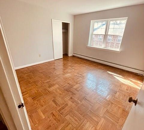 4th image of 34 W Montgomery Ave #228