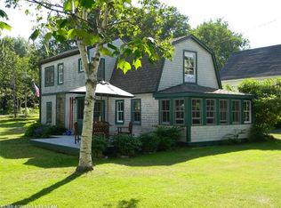 19 Williams Ln, Long Island, ME 04050