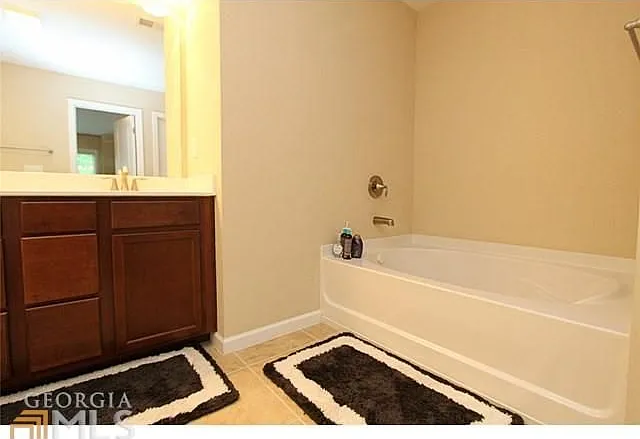 4145 Hammond Bridge Dr — Photo 25
